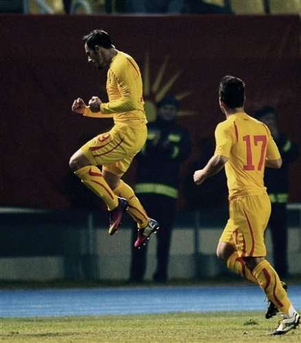 Ibraimi celebrates his goal; photo: Yahoo!